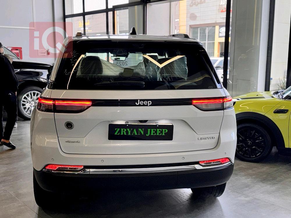 جيب جراند شيروكي